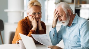 Kreditkortsskuld i pension:risker och lösningar för seniorer 