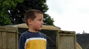 予算に優しい子供服:お金を節約する実証済みのシステム 